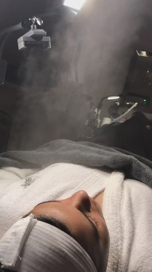 OXYGEN INFUSED STEAM WITH MICRODERMABRASION